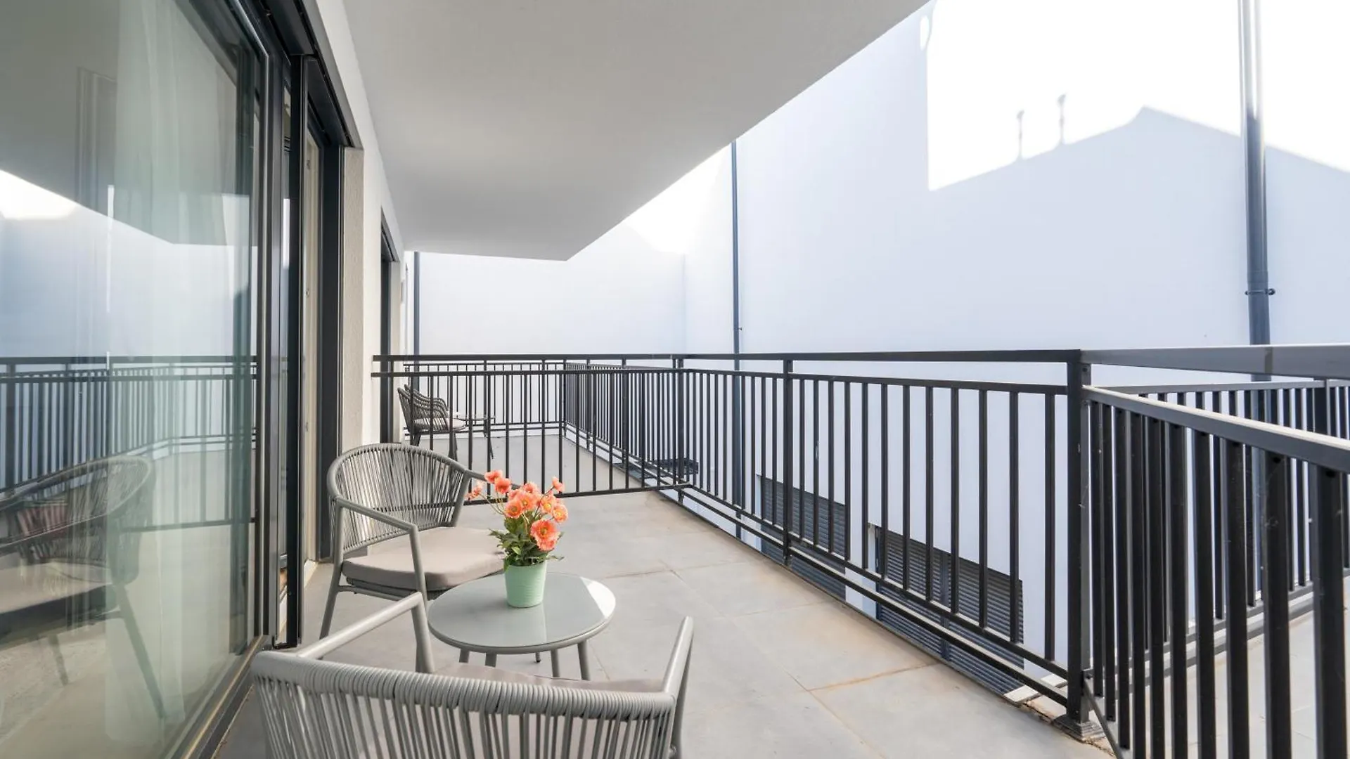 Elegant 1Br Balcony Oasis By Hm Apartment Vienna 0*,  Austria