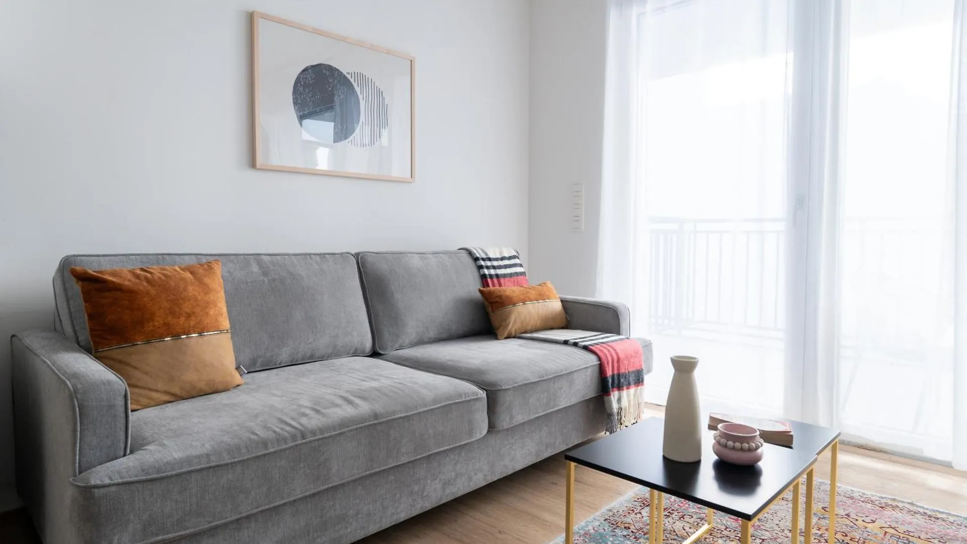 Elegant 1Br Balcony Oasis By Hm Apartment Vienna