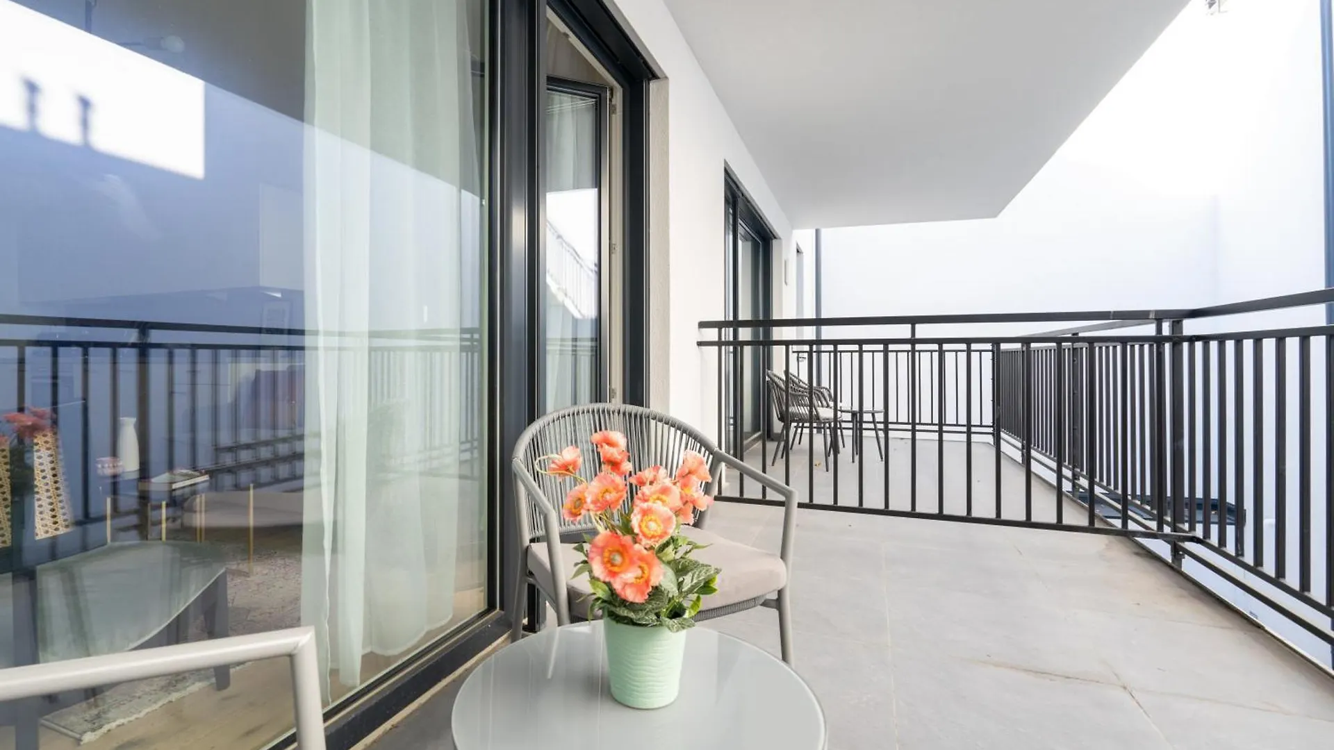 Elegant 1Br Balcony Oasis By Hm Apartment Vienna